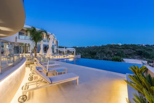 Caneiros Luxury House & Suites