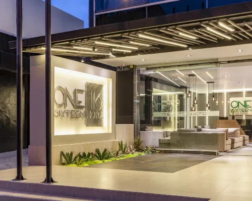 One Sixteen Hotel Hotels near Suba