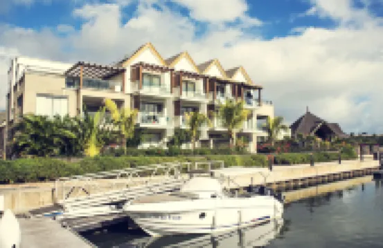 West Island by Horizon Holidays Các khách sạn gần Black River Valley