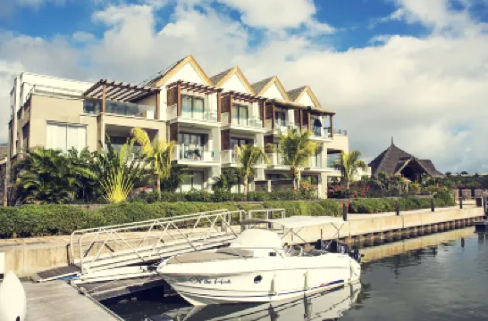 West Island by Horizon Holidays Hotel berhampiran La Tourelle Ocean View Residence Mauritius