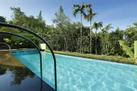 Spice Grove Hotel di Kattappana