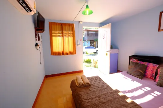 สแตนดาร์ดบังกะโล