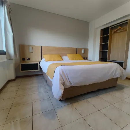 Premium Mendoza Apart Hotel