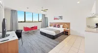 Hotel Diana South Brisbane - balcony