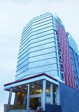 Travellers Hotel Phinisi Отели рядом с достопримечательностью «Kodingareng Keke Island»