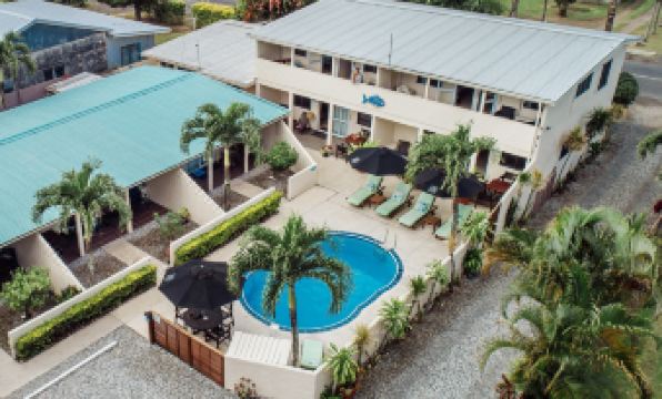 Coral Sands Apartments