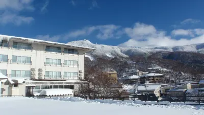 โกกัง โนะ ยุ สึรุยะ โรงแรมใน