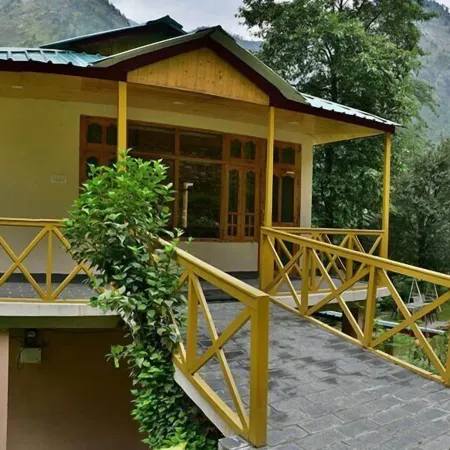 Parvati Kuteer Riverside Resort