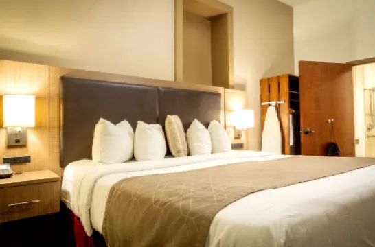 Hotel Arvon Отели в г. 