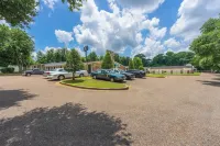 Extended Stay Studios - Motels