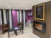 Hôtel le Cosy Blois Villebarou Hotels in Marolles