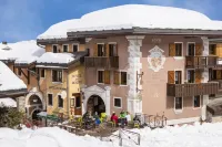 Hôtel du Bourg à Valmorel, savoie Hôtels à proximité de : Station de ski de Valmorel