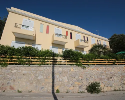 Point Twins Apartments فنادق في خيوس