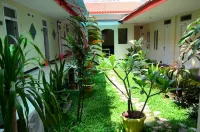 New Ria Hotel Jember Hotel dekat Pasar Tegal Besar