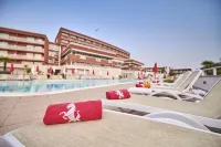 Hotel Albatros Plava Laguna - Pools