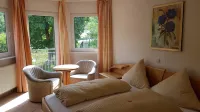 Hotel zur Engelsburg Hotels in Oberlahr