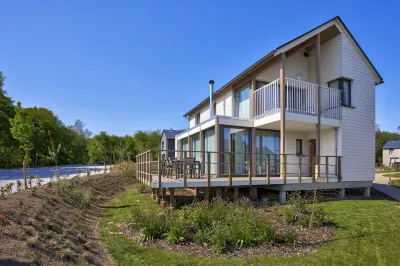 Golden Lakes Village Ardennes Hotels near Landal Village l'Eau d'Heure