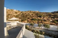 Relux Ios Hotel - Ocean View