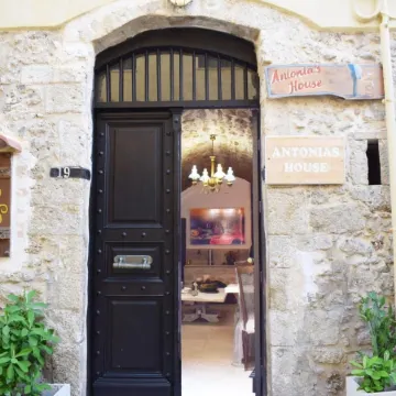Antonia's House - Old Town