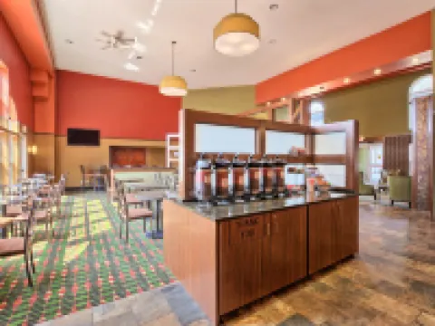 Comfort Inn & Suites and Conference Center Hotels in Mount Pleasant