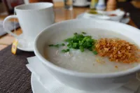 Inthira Thakhek - Bữa sáng