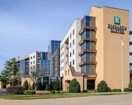 Embassy Suites by Hilton St. Louis Airport Hotels in Bridgeton