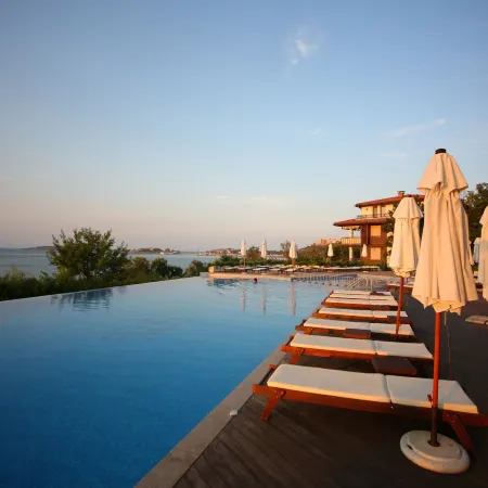 Santa Marina Holiday Village