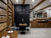 比亞塔奧卡飯店