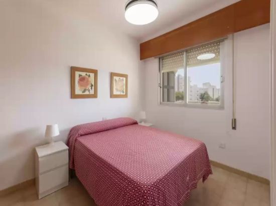 Iris - Apartment In Grau I Platja. Free Wifi