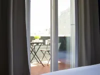 Avenue Hostel & Suites Hotels in Lisbon