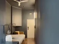 Avenue Hostel & Suites - Хостел