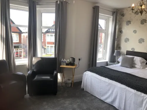 Edenfield Number 42 Hotels in Poulton-le-Fylde