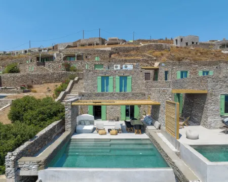 Kalma Living Luxury Villas Hotels in Kythnos