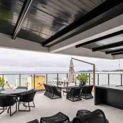 VFR Estudios proximos a praia de Bombas Dining/Meeting Rooms