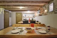 Mimoza Old Town Pula Apartments - พร้อมอาหารเช้า