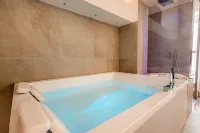 Profumi di Primavera Luxury Rooms - Hot Tub