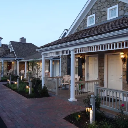 Bird-in-Hand Family Inn