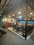 Blue Summer Suites & Restaurant