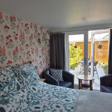 Flower Garden Studio in Sheringham Cycle Friendly