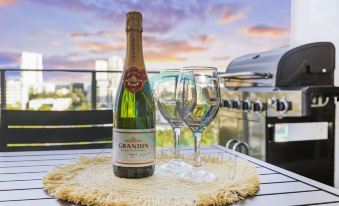 ZEN Array Cityscape Panoramas Gym Pool BBQ