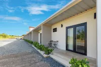 Aguadilla Surf Lodge Hotels in Aguacate