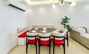Ample & Artistic 2BDR Apt 5 min to CAI Airport