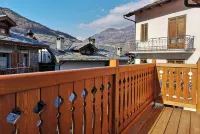 Fenat Hotels in Introd