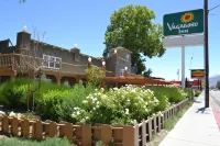 Vagabond Inn Bishop Hotels near Inyo Shell Y Mart
