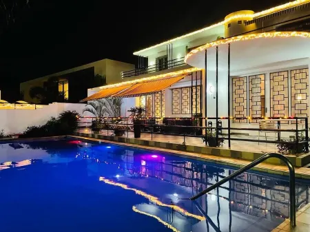 Maison d'hôtes Villa Anna Dakar Отели рядом с достопримечательностью «Dakar port»