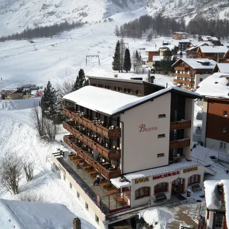 Hotel Bristol