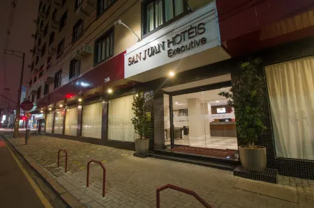 SJ Executive - San Juan Curitiba Отели рядом с достопримечательностью «Botanical Garden of Curitiba»