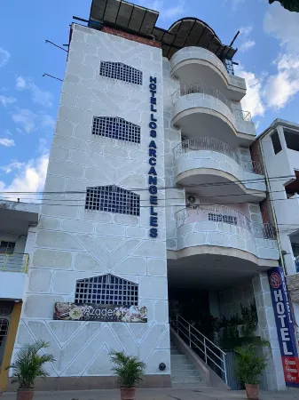 Hotel Los Arcángeles Отели рядом с Аэропорт Каката