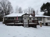 Catskills Nature Stunning Views Calm Hotels in Woodridge