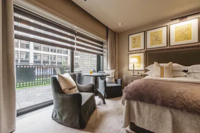 다코타 리즈  호텔